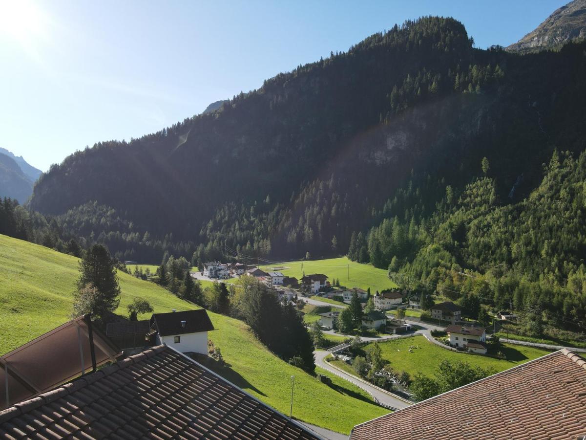 Haus Evelin Διαμέρισμα Sankt Leonhard im Pitztal Εξωτερικό φωτογραφία